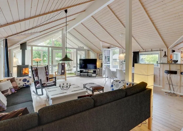 Tatil Evi Zelda - 300m From The Sea By Interhome Bøtø By